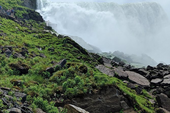 Niagara Falls in 1 Day: Tour of American and Canadian Sides - Journey Behind the Falls in the colder months