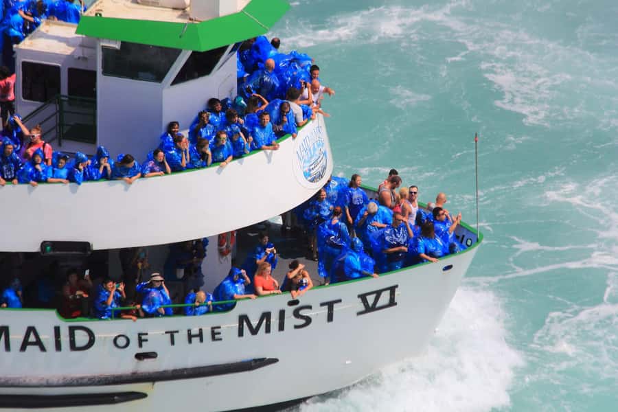 Niagara Falls: Maid of the Mist & Cave of the Winds Tour - Bridal Veil Falls and Luna Island