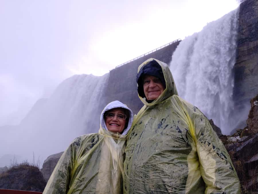 Niagra Falls, USA Side: Boat, Cave and Shuttle pass Tour - Timing, crowds, and comfort