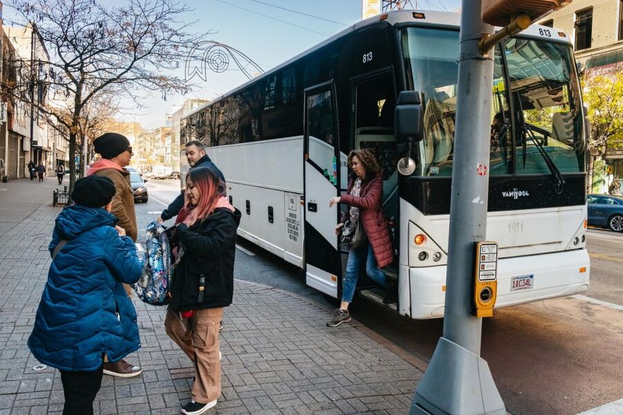 NYC: Brooklyn, Bronx, Queens Sightseeing Bus Tour - Key reasons to consider this bus tour