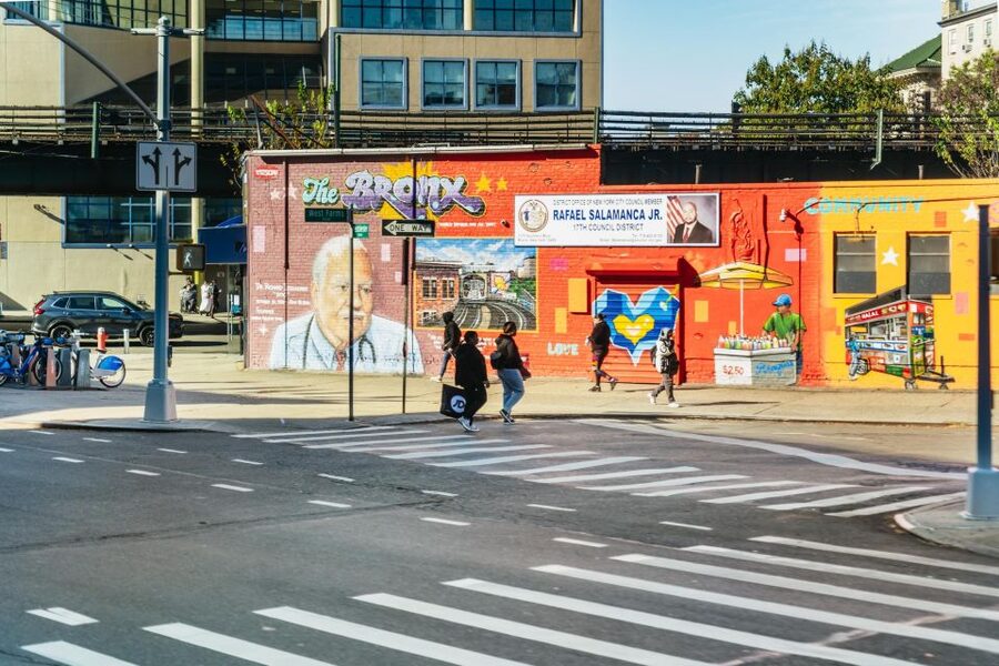 NYC: Brooklyn, Bronx, Queens Sightseeing Bus Tour - Yankee Stadium and the Bronx