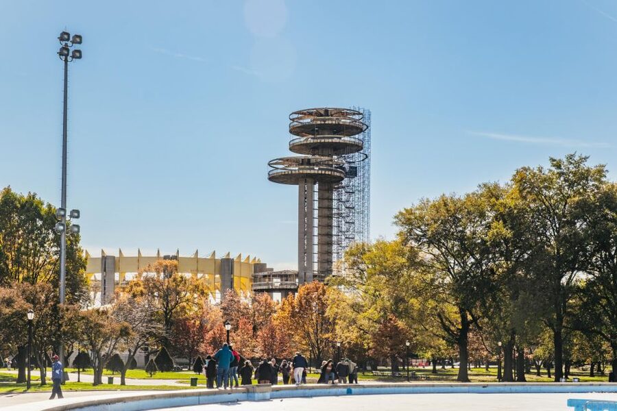 NYC: Brooklyn, Bronx, Queens Sightseeing Bus Tour - Bushwick murals and a well-timed food stop