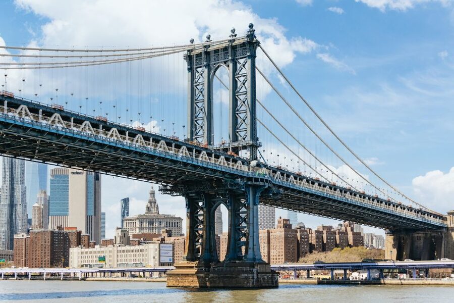 NYC: Circle Line 1.5-Hr Landmarks Skip-The-Box-Office Cruise - Why a 90-minute boat ride helps you understand New York