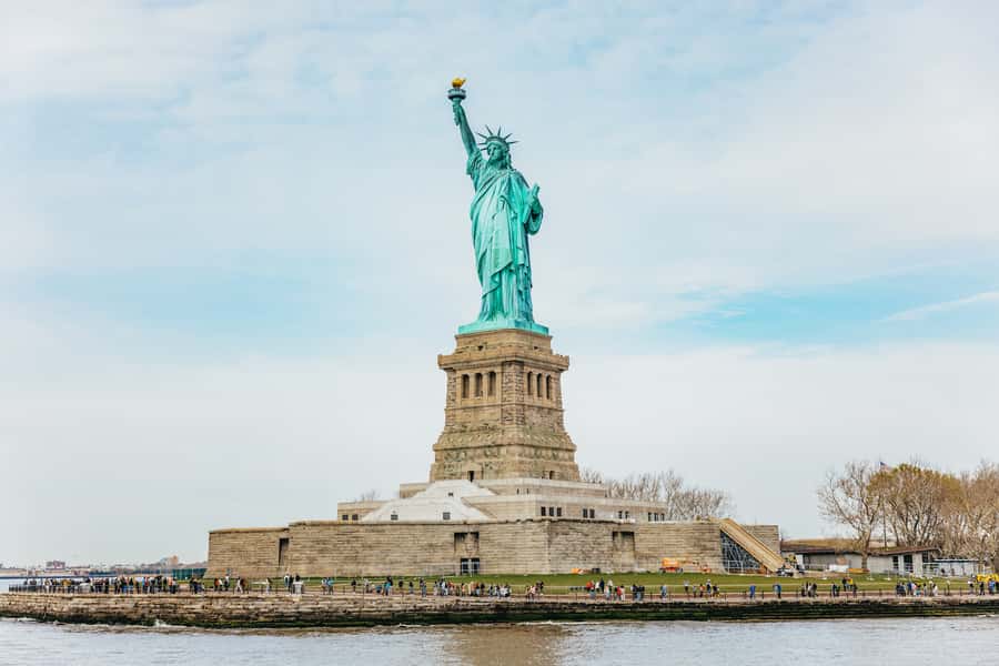 NYC: Circle Line 2.5 Hour Best of NYC Boat Cruise - Bridges, boroughs, and the changing city view