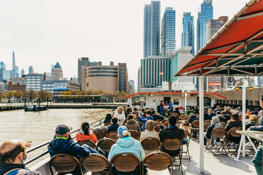 NYC: Circle Line 2.5 Hour Best of NYC Boat Cruise - South Street Seaport and Lower Manhattan