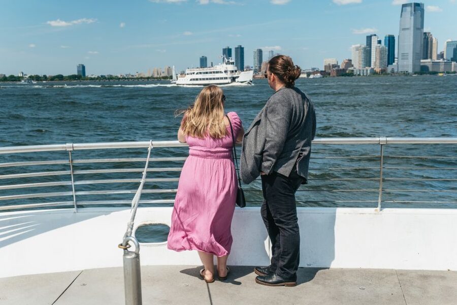 NYC: City Cruises Luxury Brunch, Lunch or Dinner Cruise - Boarding at Pier 61 and settling into the glass boat