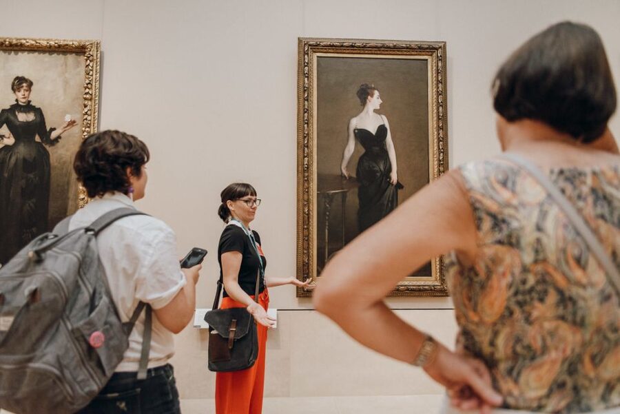 NYC: Express Highlights Tour of the MET Museum - Ancient Egypt and the Temple of Dendur