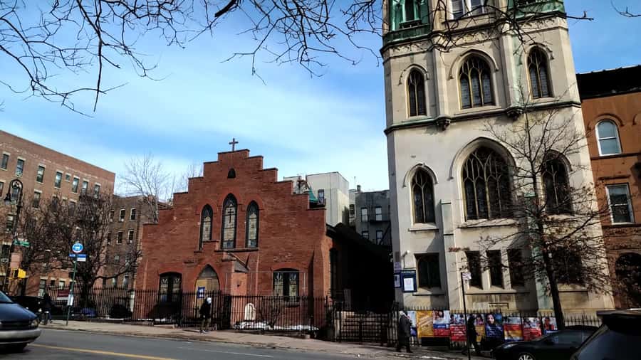NYC: Harlem Hallelujah! Gospel Wednesday Concert - Arriving at Convent Avenue Baptist Church