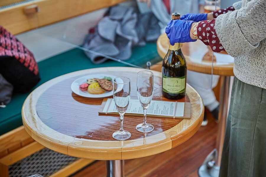 NYC: Holiday Yacht Cruise with Jazz, Cocoa & Carols - Governor’s Island and the open harbor views