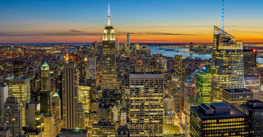 NYC: JFK Airport to Manhattan Private Transfer Up to 5pax - Practical booking advice for a smooth pickup