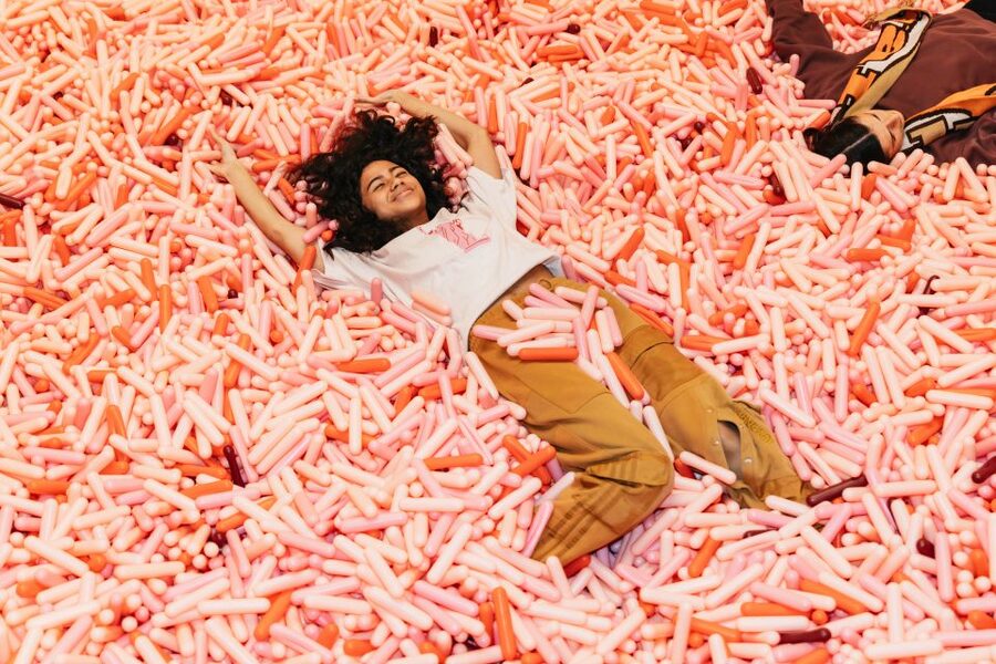 NYC: Museum of Ice Cream Entry Ticket - The pink subway and the photo-friendly rooms