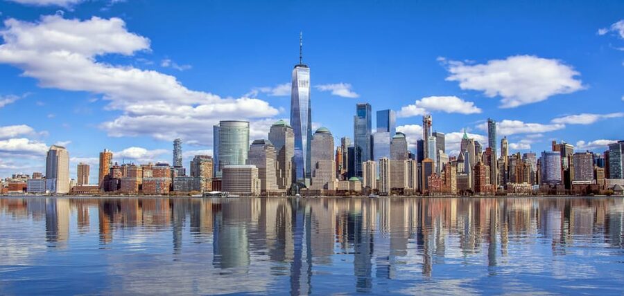 NYC: Starship Landmark 90 Minute Sightseeing Cruise - The Statue of Liberty photo stop