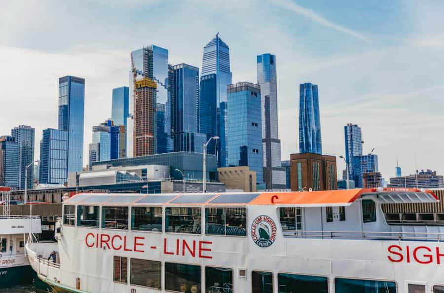 NYC: Statue of Liberty Express Skip-the-Box-Office Cruise - One World Trade Center and the lower Manhattan shoreline