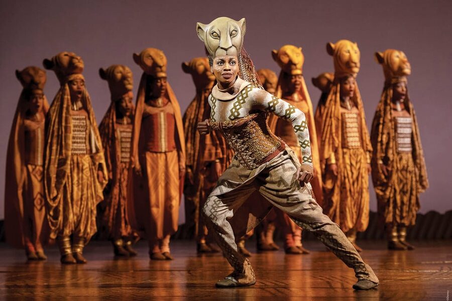 NYC: The Lion King on Broadway - Entering the Minskoff Theatre