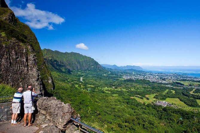 Oahu Circle Island Tour with Waimea Waterfall - Dole Plantation and the ride back to Honolulu