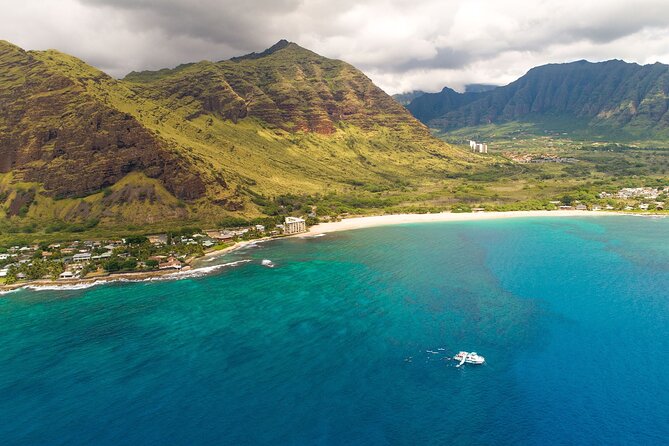 Oahu Dolphin and Snorkel Tour with Waikiki Pickup & Lunch - Who will enjoy this cruise most?