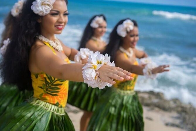 Oahu: Germaine's Luau - A Long Polynesian Show With Plenty of Variety