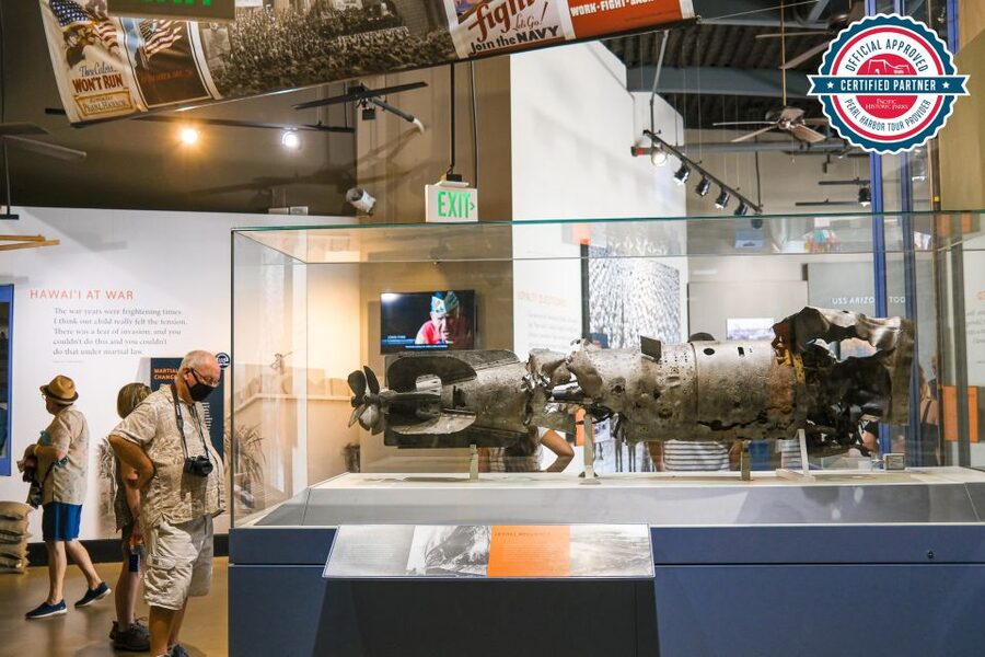 Oahu: Pearl Harbor, Arizona Memorial & Honolulu City Tour - The guide makes the difference
