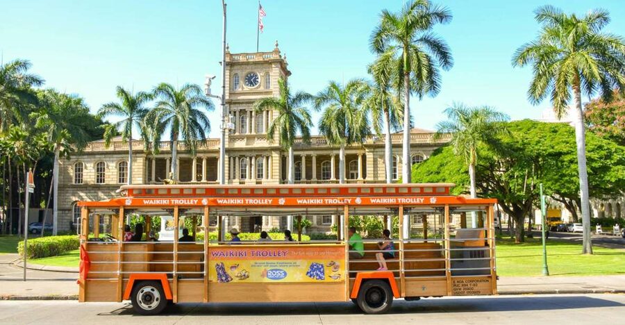 Oahu: Waikiki Trolley Hop-on Hop-off All-Line Pass - Green Line: Diamond Head without the parking headache