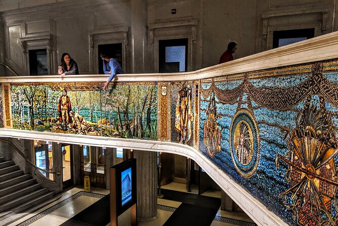 Original Chicago Architecture Interiors Tour: Dazzling Interiors - Starting at 425 South Financial Place