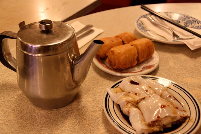 Original NYC Guided Food Tour of Chinatown and Little Italy - Guides make the difference