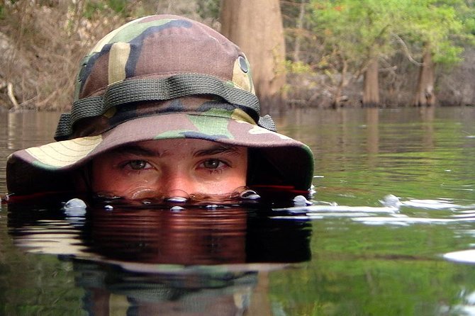 Orlando Manatee Encounters - The Snake River creek and its wild residents