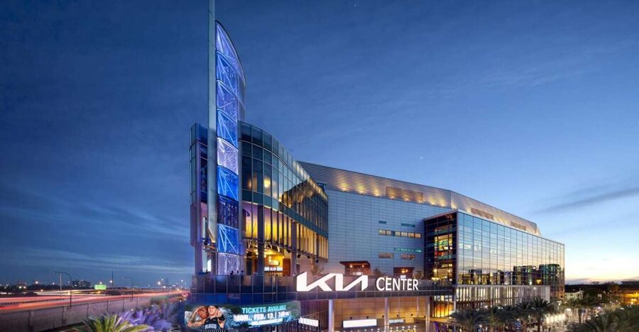 Orlando: Orlando Magic NBA Basketball Tickets - Arriving at Kia Center before the one-hour door opening