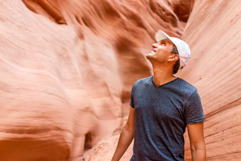 Page: Lower Antelope Canyon Prime-Time Guided Tour - Getting better photographs without a tripod