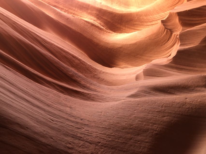 Page: Lower Antelope Canyon Tour with Trained Navajo Guide - What to bring and what to leave behind