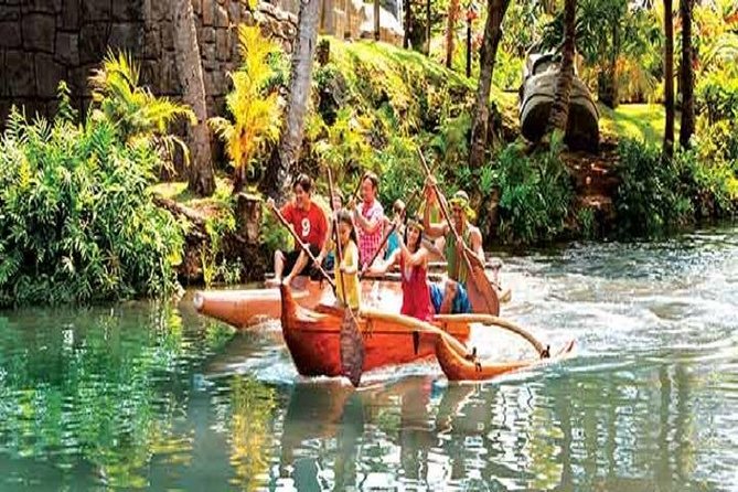 Pearl Harbor, Dole Plantation, and Polynesian Center from Waikiki - Your guide may shape the whole experience