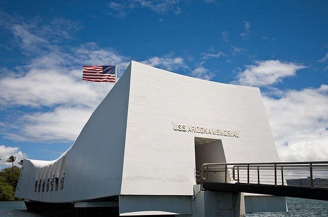 Pearl Harbor, National Memorial Cemetery and Honolulu City Tour - Is $59.82 a fair price?