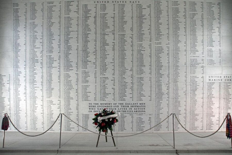 Pearl Harbor: USS Arizona Memorial & Battleship Missouri - The USS Arizona Memorial is the emotional center