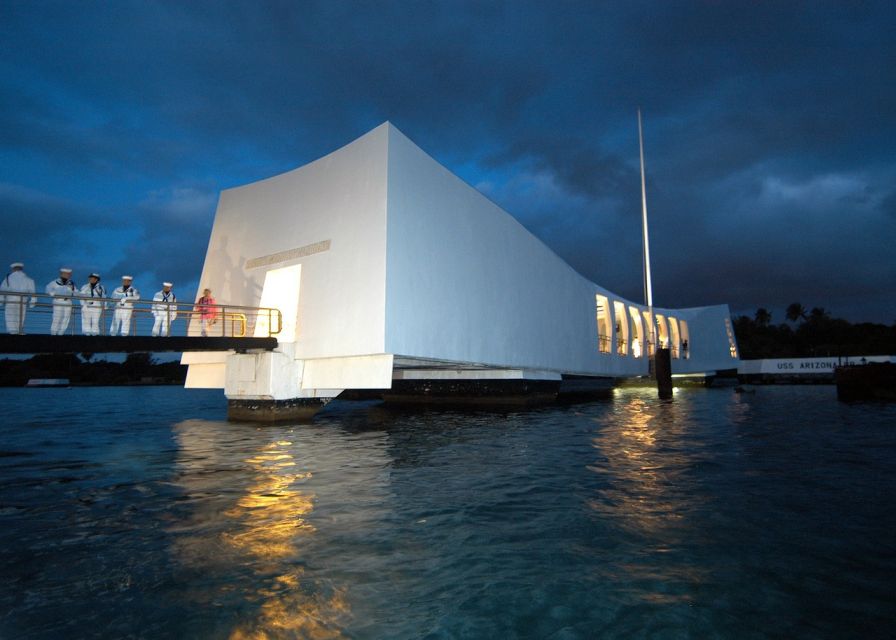 Pearl Harbor: USS Arizona Memorial & Battleship Missouri - How much value do you get for $156?