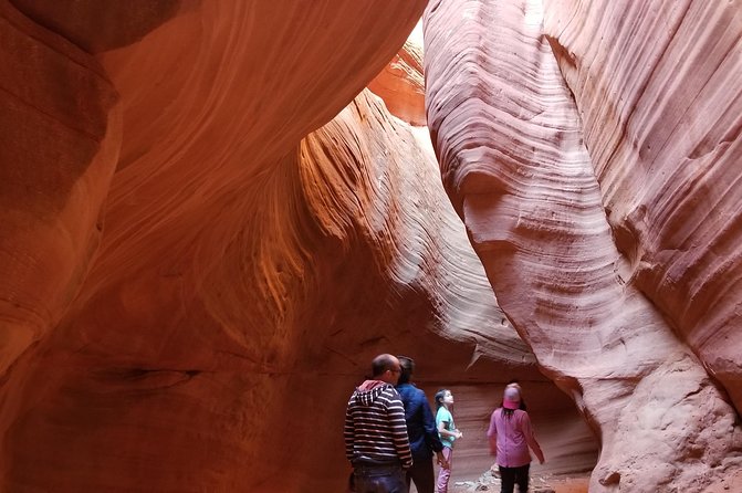 Peek-A-Boo Slot Canyon Tour UTV Adventure (Private) - Why the private UTV format works so well
