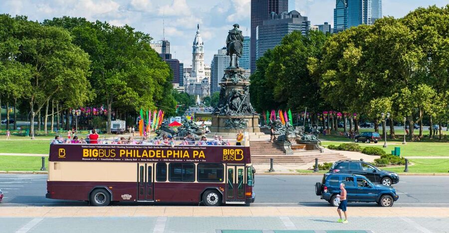 Philadelphia: Double-Decker Sightseeing Bus Tour - Start at Sixth and Market Streets