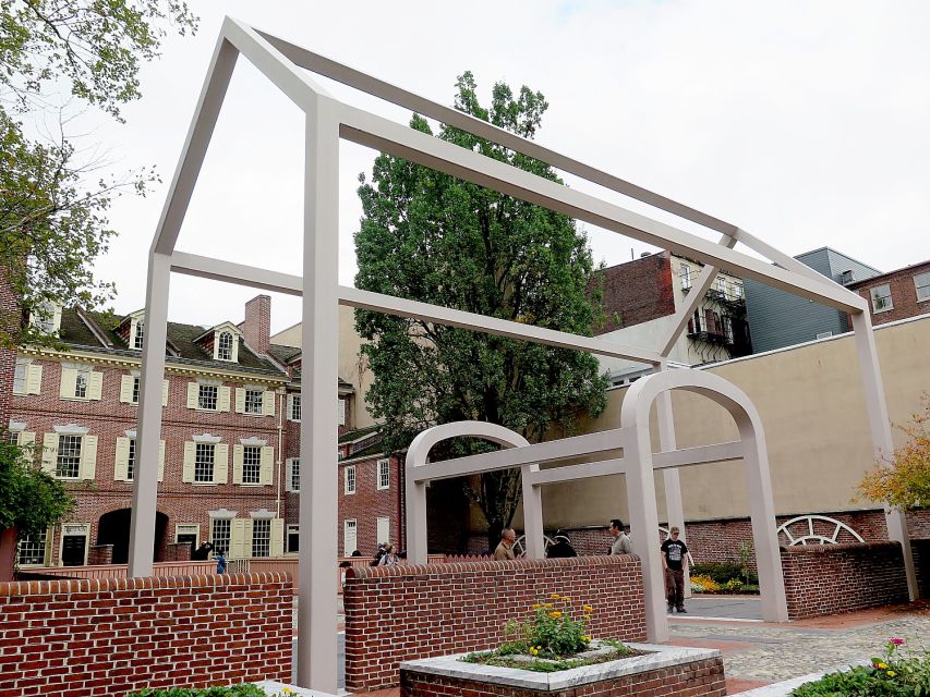 Philadelphia: Revolution and The Founders History Tour - Starting at 6th and Market Streets