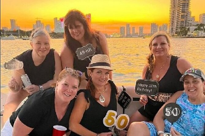 Private Boat Ride in Miami with Experienced Captain and Champagne - What the one-hour and two-hour options really offer