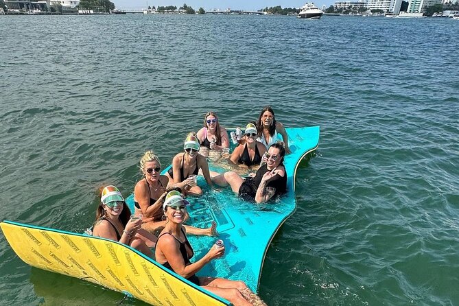 Private Captained Boat Tour in Miami for up to 12 passengers - Picking the right captain