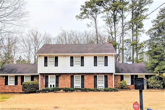 Private Stranger Things "The Upside Down" Film Locations Tour in Atlanta - Why Atlanta works as Hawkins