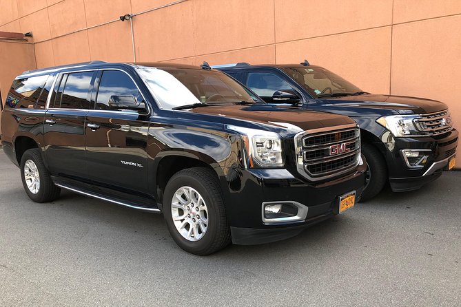 Private Transfer from Manhattan to NYC Airports (JFK/EWR/LGA) - The pickup at your Manhattan hotel