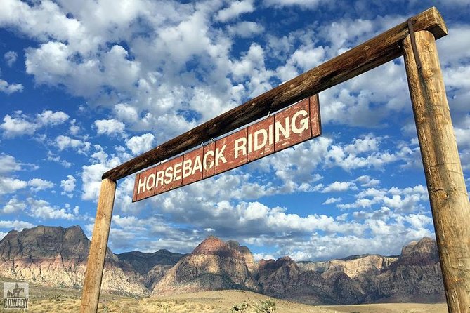 Red Rock Canyon Sunset Horseback Ride and Barbeque Dinner - Weather, clothing, and comfort