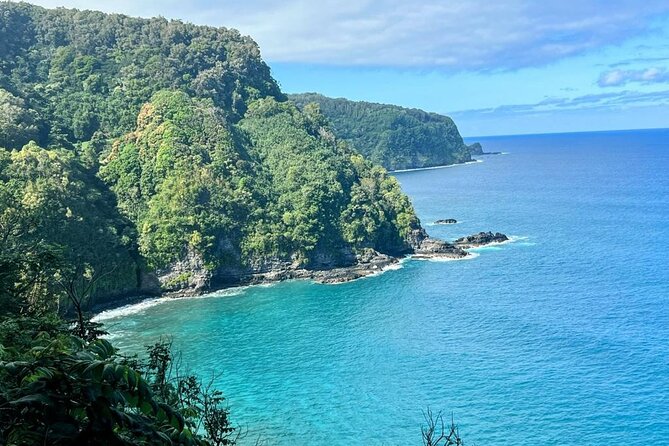 Road To Hana Black Sand Beach Waterfalls & Turtles Tour - Wai’anapanapa is the main event
