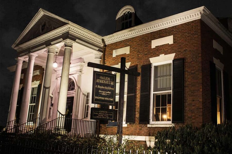 Salem Ghost Tours: Witches & Wicked Whispers - Salem Old Town Hall sets the tone