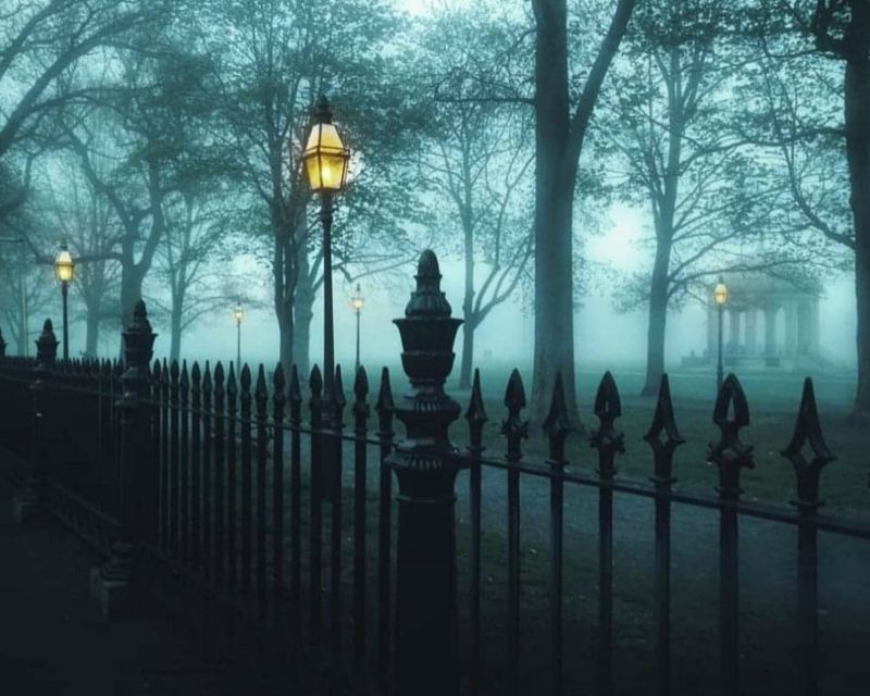 Salem Night Tour: Haunt and History Guided Night Tour - Starting at 127 Essex Street in the evening
