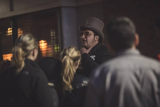 Salem Voodoo, Vampires, and Ghosts Guided Walking Tour - Stops 9 and 10: Crime stories and a haunted bar