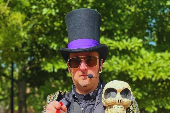 Salem Voodoo, Vampires, and Ghosts Guided Walking Tour - Meeting at the Revere Bell and setting out