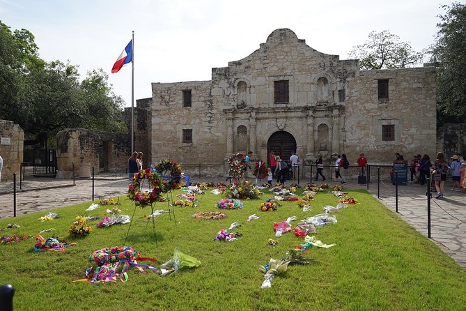 San Antonio Missions UNESCO World Heritage Sites Tour - The Espada Aqueduct: a five-minute lesson in water