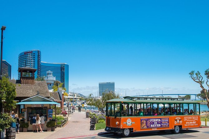 San Diego Hop On Hop Off Trolley Tour - How the San Diego trolley tour works