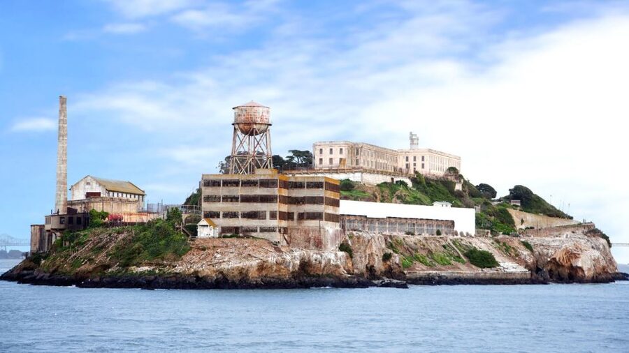 San Francisco: Alcatraz Tour with Muir Woods and Sausalito - Key points to know before booking