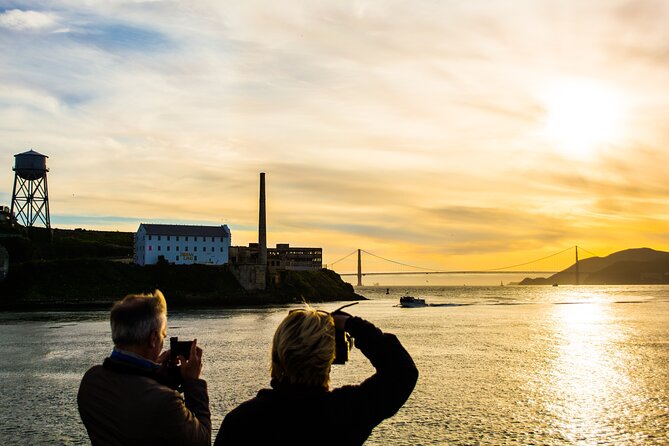 San Francisco City Lights Cruise (2-hours) - Pier 43 1/2 and the Fisherman’s Wharf Start